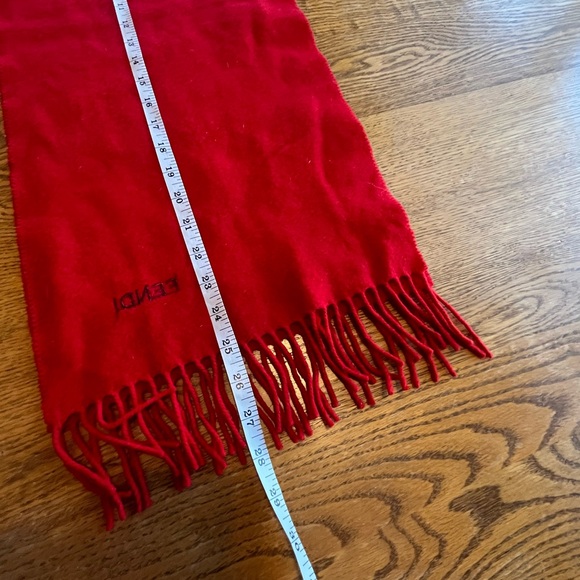 FENDI Vintage Red Wool Fringed Neck Wool Scarf Unisex Men’s Women’s - Picture 5 of 7